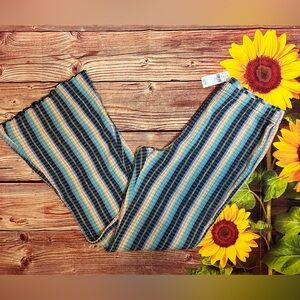 NWT American Eagle Flare Pants L